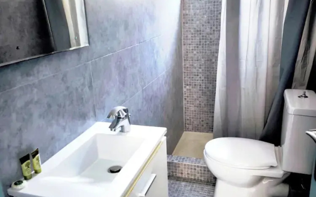 Valente Perlia Rooms