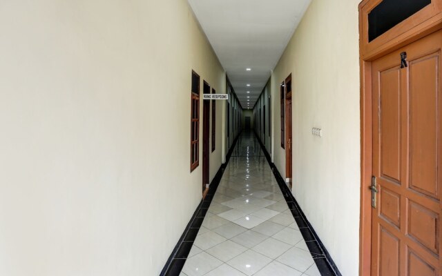 Permata House by OYO Rooms