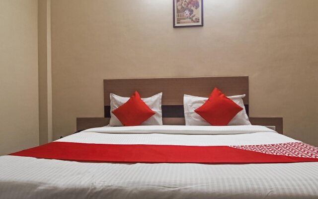 OYO Flagship 17297 Kathir Palace