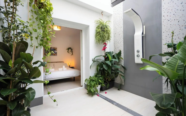 Villa Naim Guest House Cala del Moral