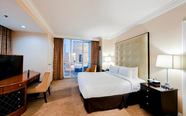 StripViewSuites at Signature