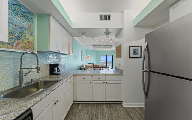 Shipwatch Riverside E1005