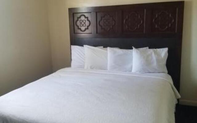 Budget Inn