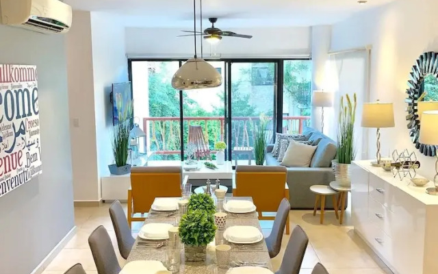 Sleeps 4-6-amazing 2 Bedroom Ph With Bbq & Jacuzzi