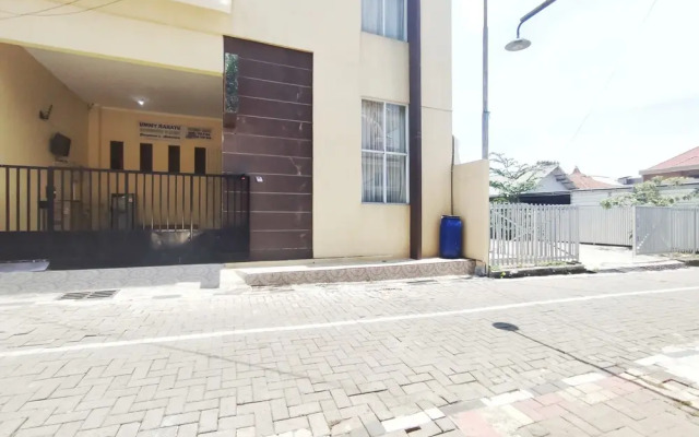 RedDoorz Near Exit Toll Banyumanik Semarang