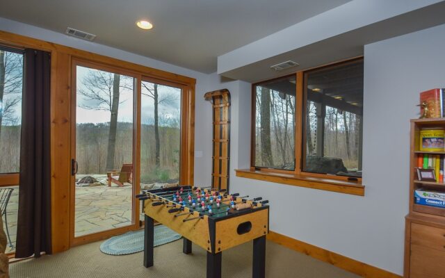 Livin' Lodge 3 Bedroom House