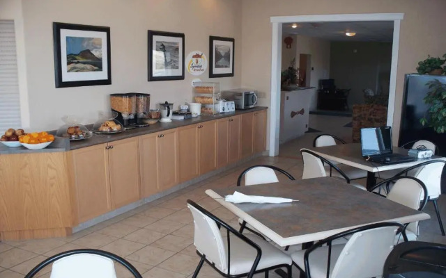 Super 8 Pincher Creek AB