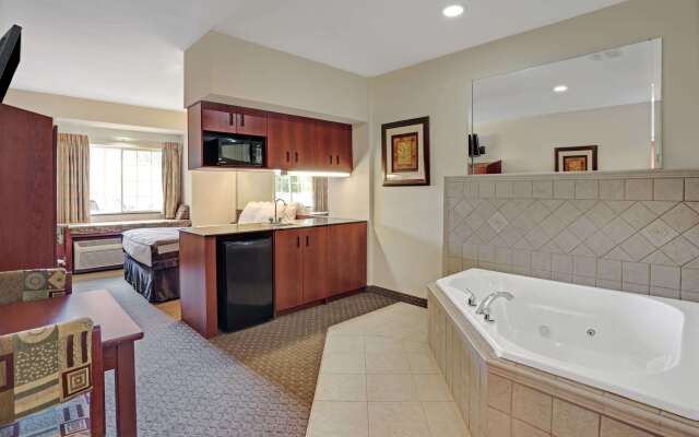 Microtel Inn & Suites by Wyndham Indianapolis Airport