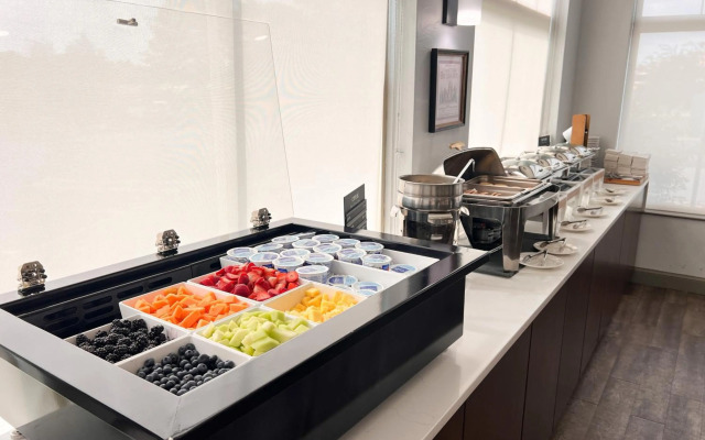 Holiday Inn Hotel & Suites Madison West - Middleton by IHG