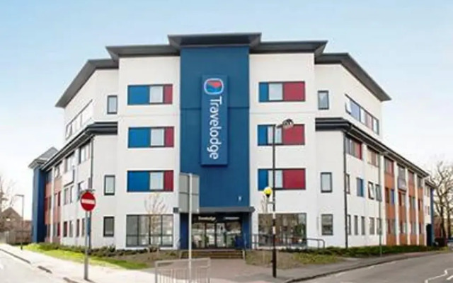 Travelodge Woking Central