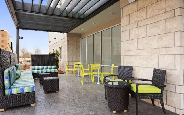Home2 Suites Greensboro Airport, NC