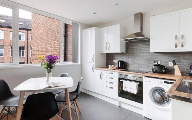 Sparkling Clean 2BR City Centre Apartment
