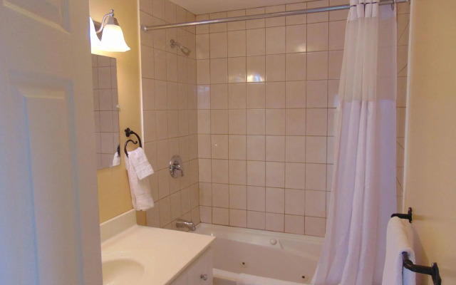 Downtown Executive Suites - Queens Road