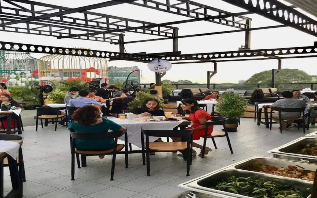 Hotel Scion Yangon