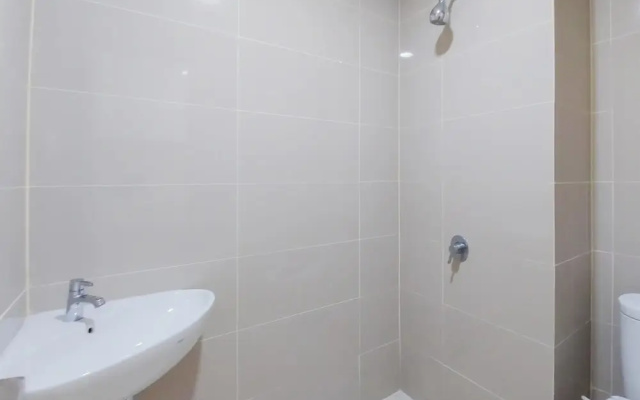 Cozy Stay And Good Deal Studio Apartment B Residence
