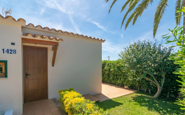 Villa Victoria in Cala en Porter