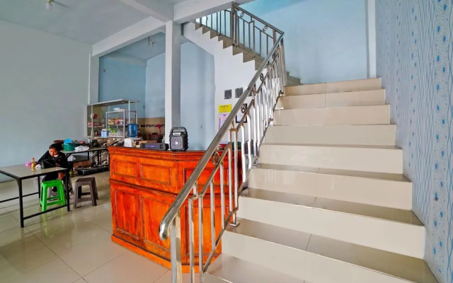 Gurusinga Guesthouse By OYO