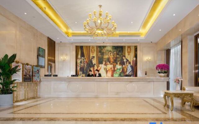 Vienna International Hotel (Meizhou Xingning High-speed Railway Station Branch)