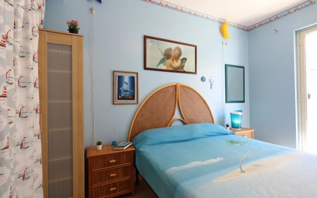 Letojanni Seaside Apartment With Balcony