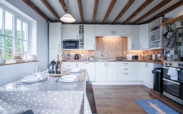 Windy Walls - 3 Bedroom - Rhossili