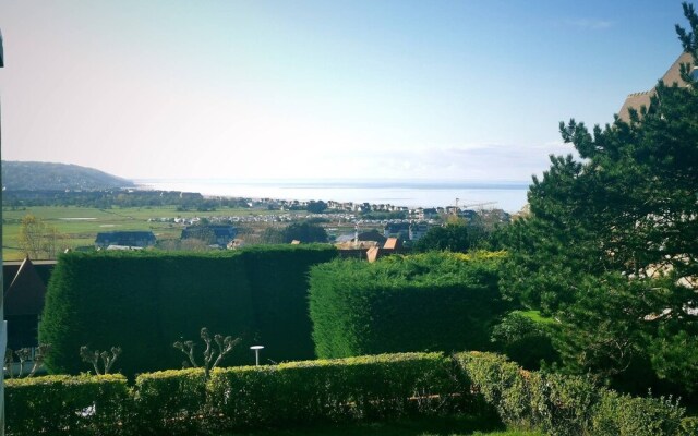 Appartment By A Designer - Les Damoiseaux - sea View - Near Deauville