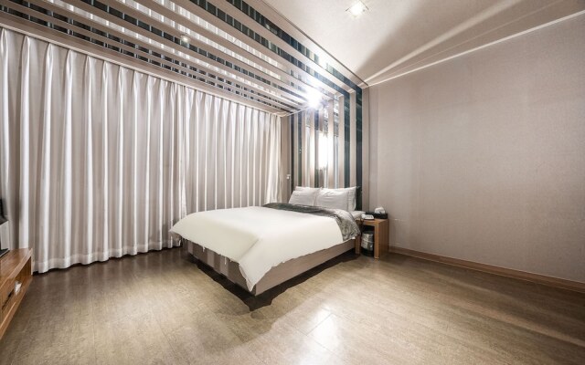 Wolgot Hotel Yeon