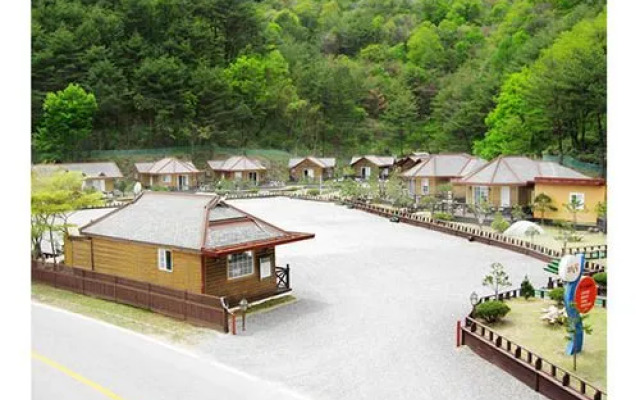 Yeongwol Jangsan Condo