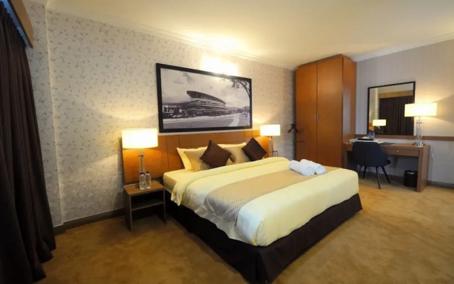 Meranti Park Suites
