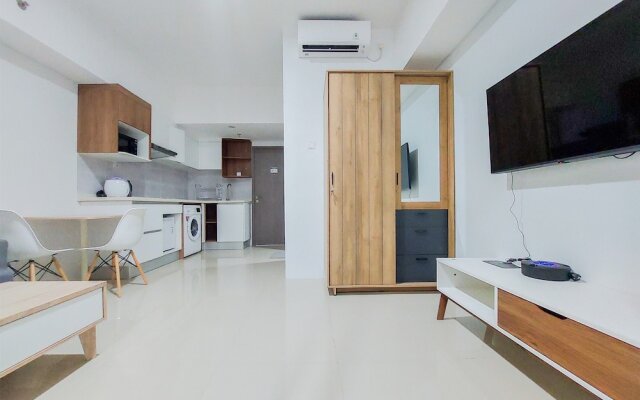 Homey And Cozy Stay 1Br Tamansari Bintaro Mansion Apartment