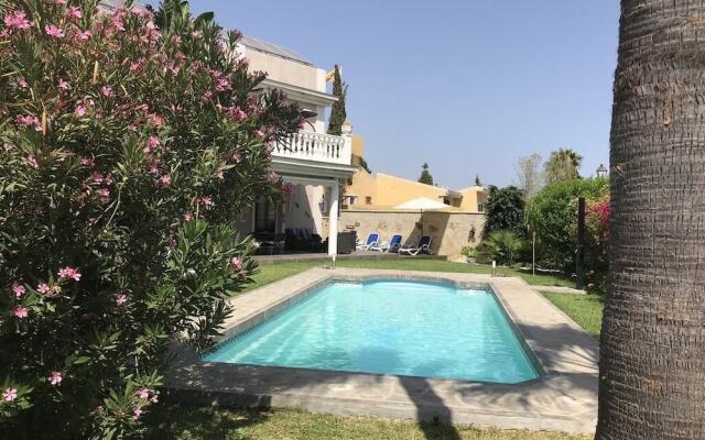Villa Paraisos