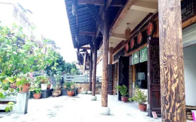 Luding Hailuogou Ruiqi Hotel