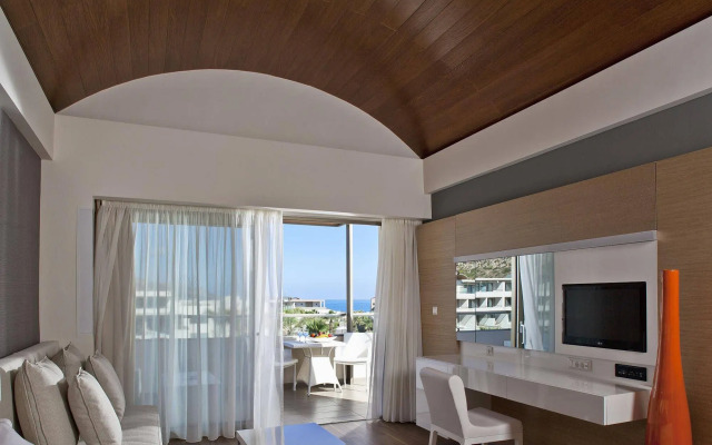 Avra Imperial Hotel