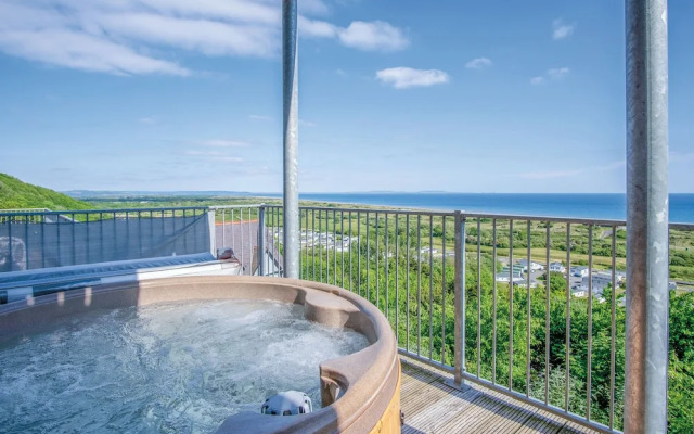 Dunes End - 2 Bedroom Apartment - Pendine