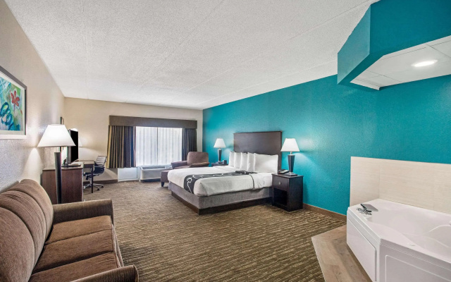 Comfort Inn & Suites Sarasota I75