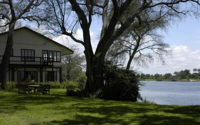 Zambezi River House