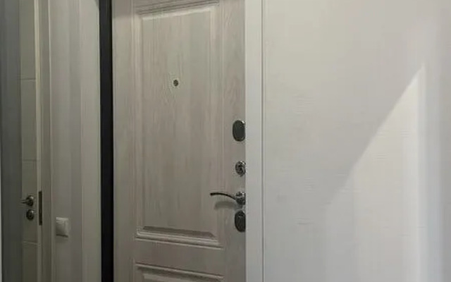 Хэппи Пипл на ул. Галины Вишневской, д. 5