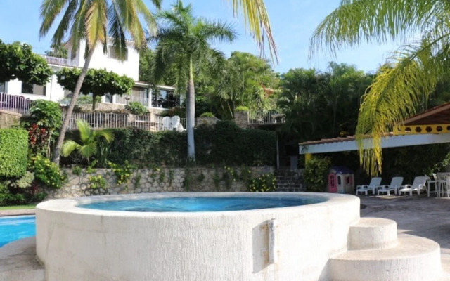 LA Casa MÁS Bonita DE Teques - 30 Personas