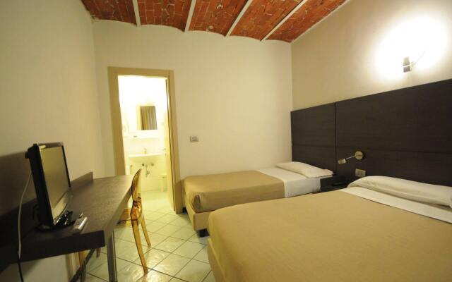 Hotel Tirreno