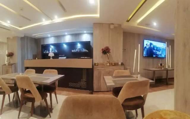 Madaure Hotel - Chéraga