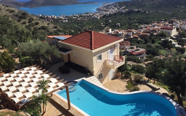 Villa With 4 Bedrooms In Kato Pine, With Wonderful Sea View, Private Pool, Terrace 2 Km From The Beach