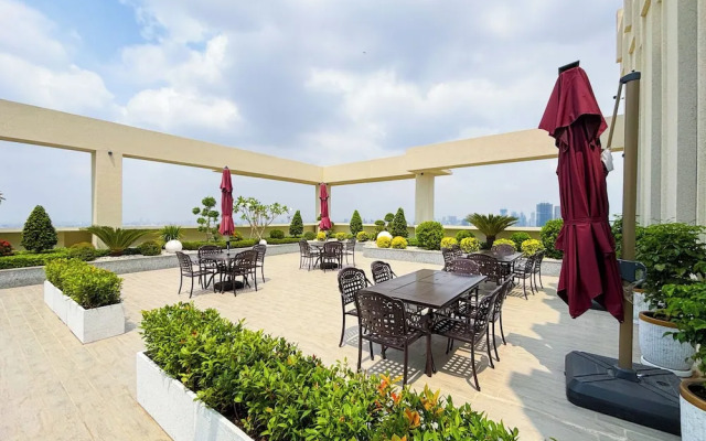 Versailles Square by Soben Homes