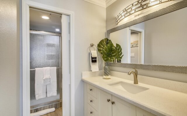 Seascape 1110 - 2 Br Condo