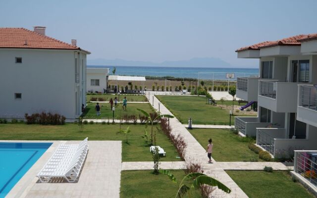 Oren Sahil Residence