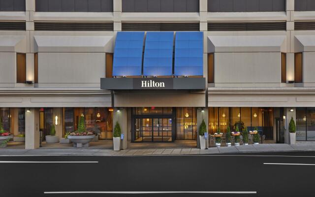 DoubleTree by Hilton Hartford Downtown