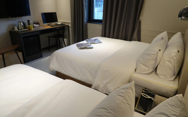 Brown dot Hotel Palyong