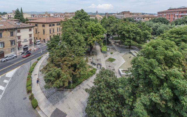 Olympus Verona Relais