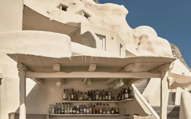 Mystique, a Luxury Collection Hotel, Santorini