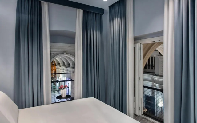Lady Rose Class Suite