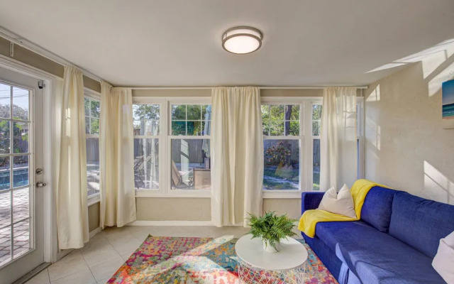 Villa Bella With Heated Pool