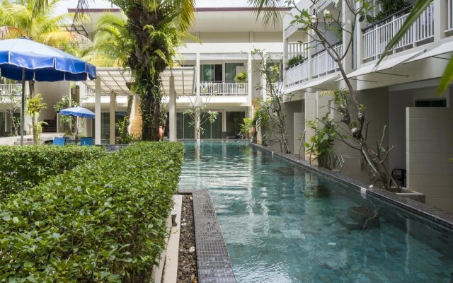 A2 Pool Resort